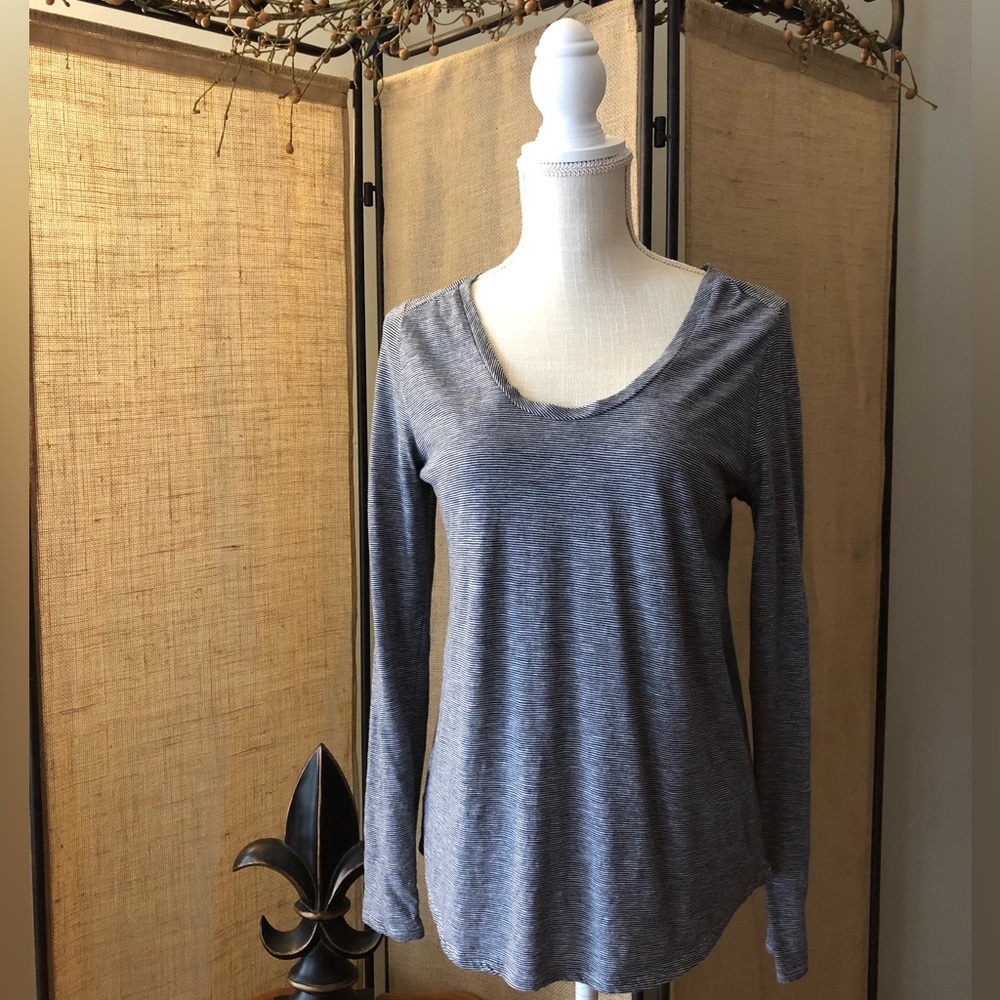 LOFT Long Sleeve Tee